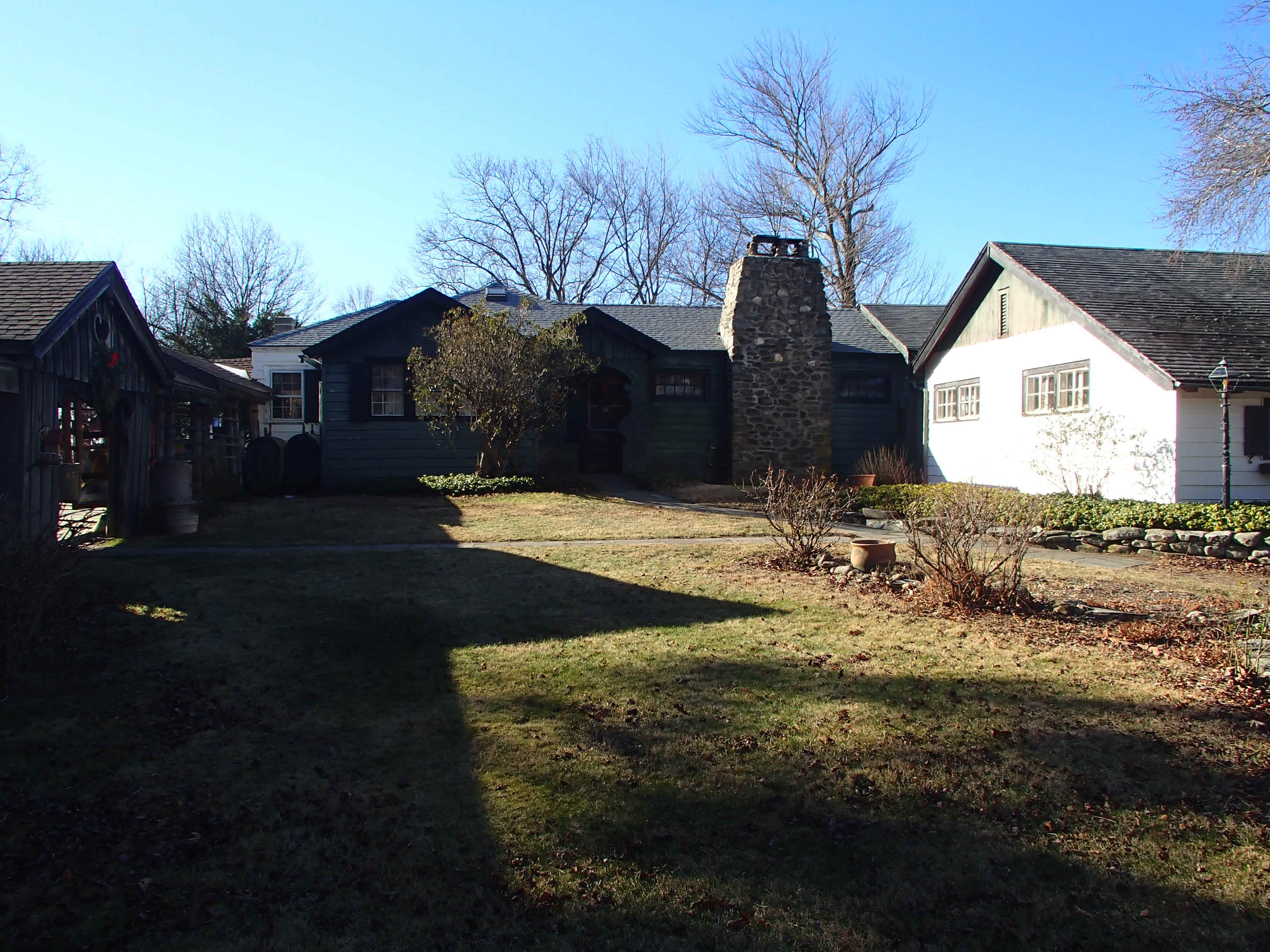 Building photograph for 34 BLACK SNAKE LN